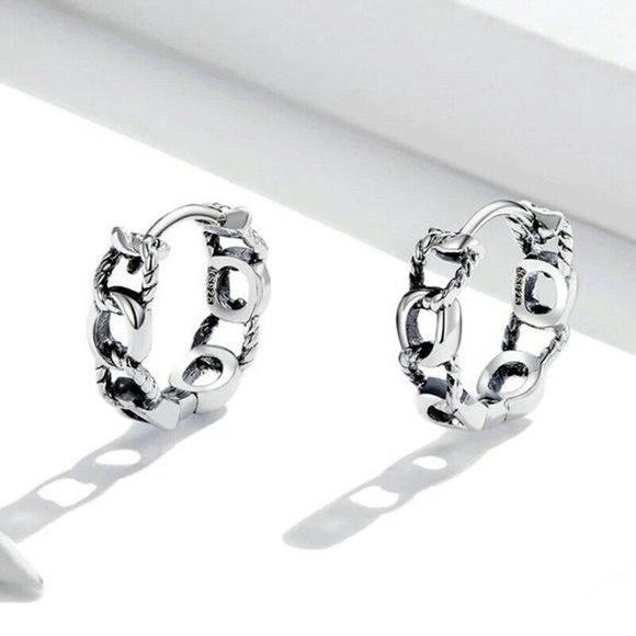 New Sterling Silver Chain Huggies - Picture 2 of 3